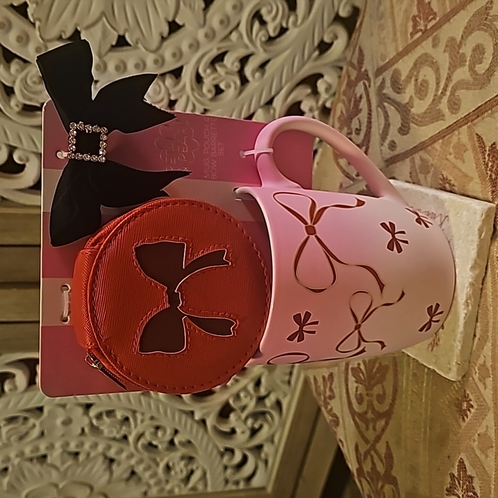 Petal & Pearl Pink ombre bow mug